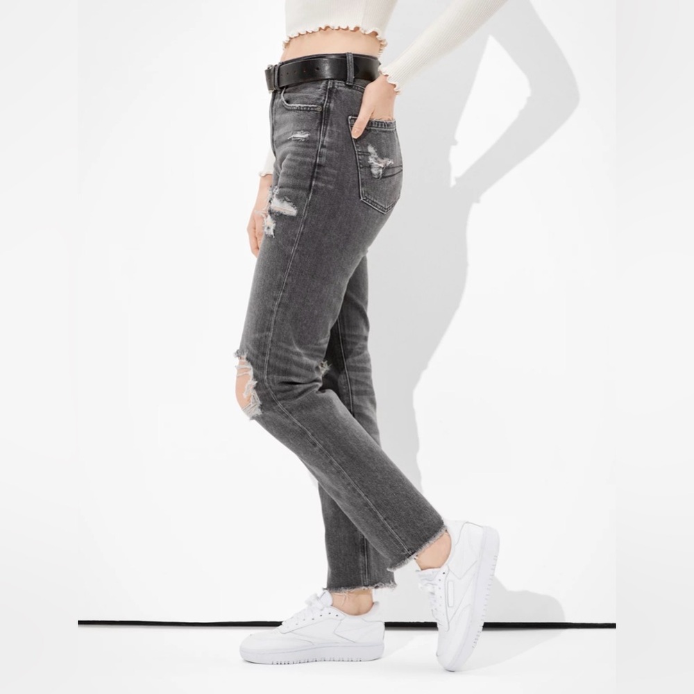 American Eagle distressed 90s boyfriend grey jeans - Picture 3 of 14